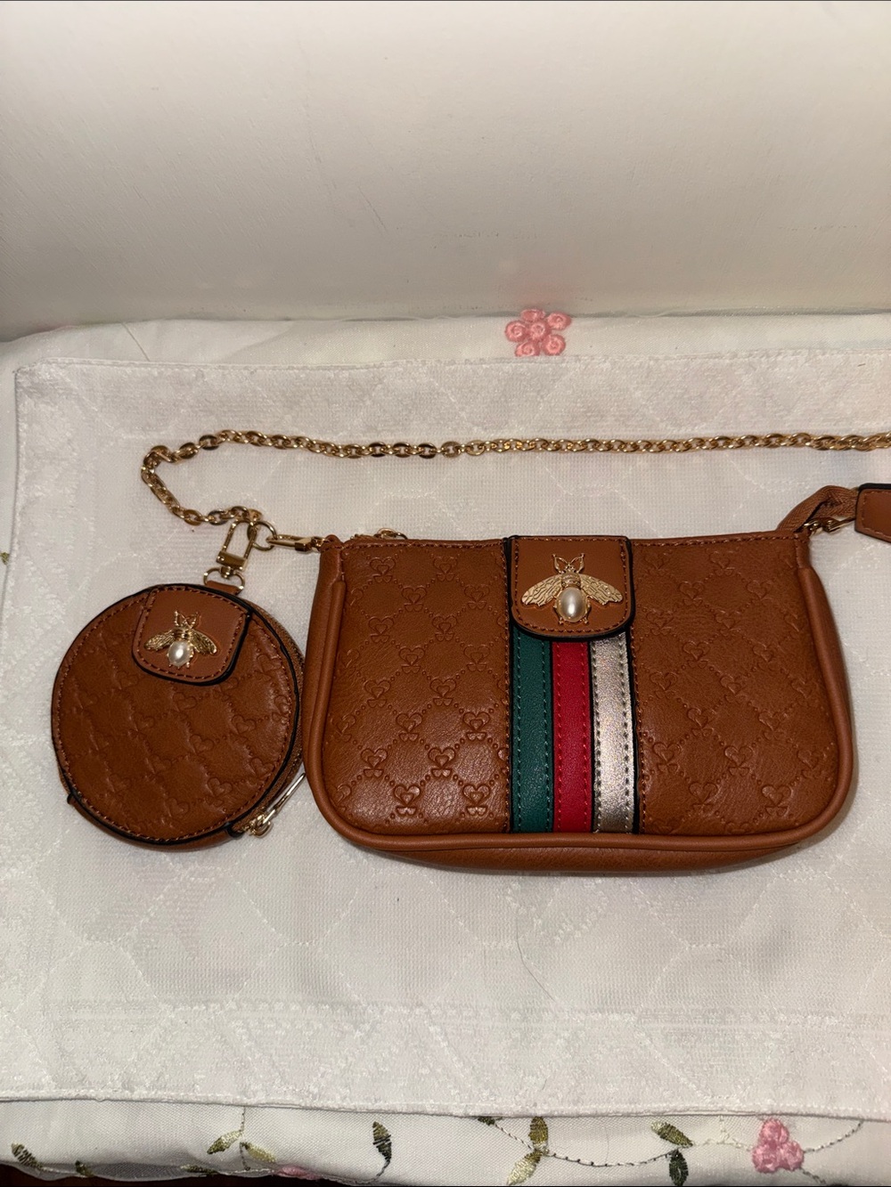 Bag World Clutch w/coin case